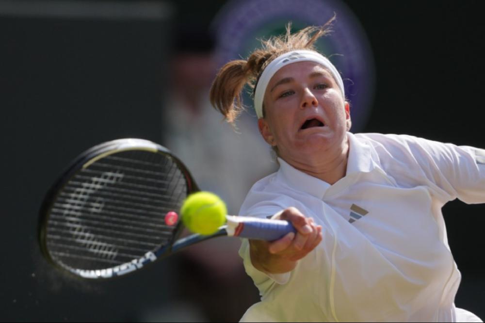 Fotografija uz vijest: Karolina Muhova prva finalistica Vimbldona nakon velike borbe sa Gof