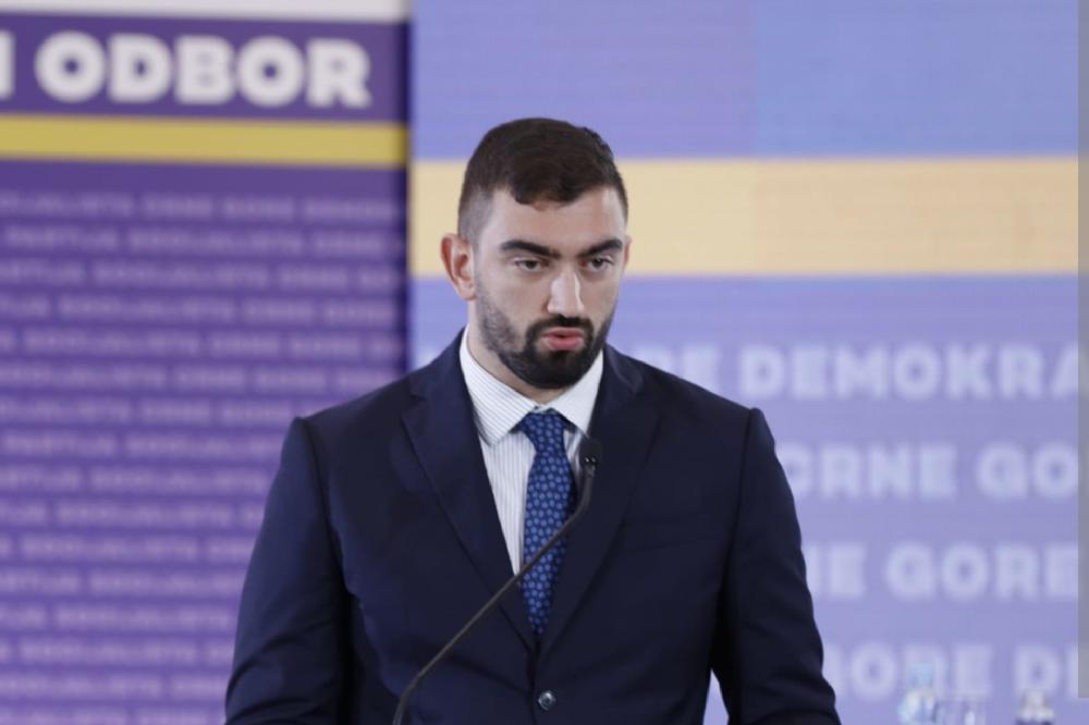 Fotografija uz vijest: Klikovac: Građani nemaju uvid u trošenje 2,2 miliona eura iz budžeta Podgorice za RTV PG