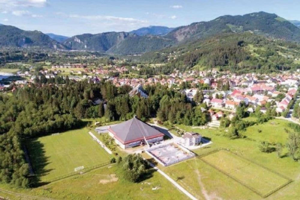 Fotografija uz vijest: Kolašin: Novi tender za adaptaciju Sportske hale