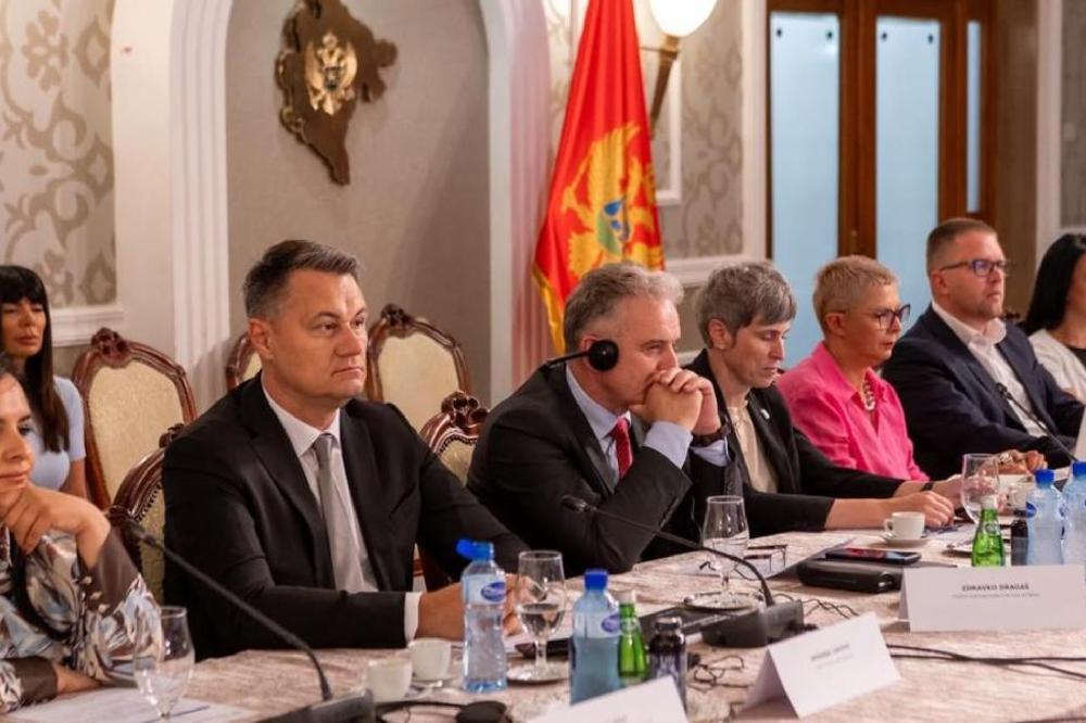 Fotografija uz vijest: Laković: Predstavnici radnika ključni u dijalogu o pravednoj tranziciji
