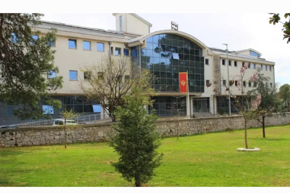 Fotografija uz vijest: MPNI podnijelo krivičnu prijavu zbog falsifikovanja diplome