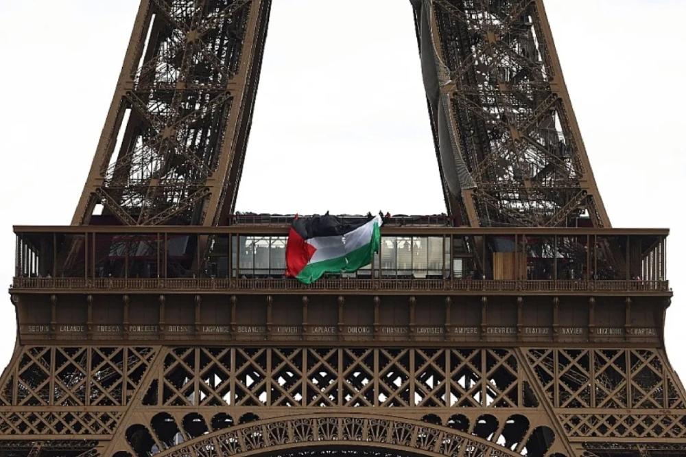 Fotografija uz vijest: Pariz planira dodijeliti počasno državljanstvo civilima iz Gaze i palestinskim novinarima