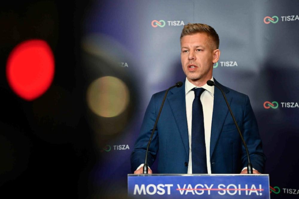 Fotografija uz vijest: Peter Mađar najavio značajno smanjenje plata visokih državnih funkcionera