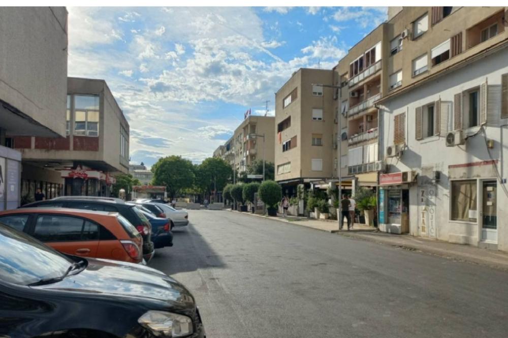 Fotografija uz vijest: Podgorica: Novi režim saobraćaja u Ulici Miljana Vukova