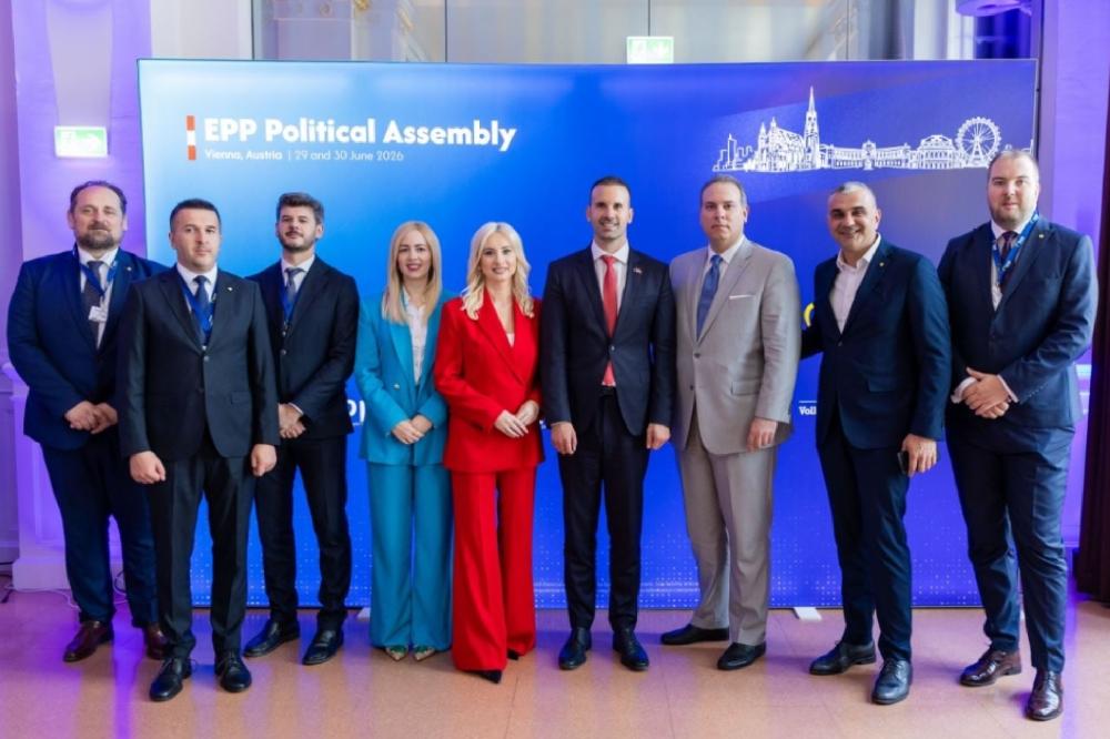 Fotografija uz vijest: Pokret Evropa sad zvanično član Evropske narodne partije