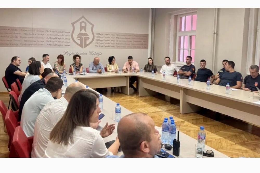 Fotografija uz vijest: Prijestonica Cetinje započela program jačanja kapaciteta službi za odgovor na krizne situacije