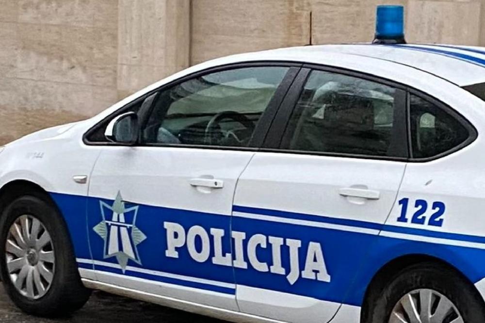 Fotografija uz vijest: Procesuirane četiri osobe zbog krađe video-opreme, telefona i hrane