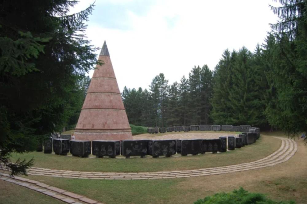 Fotografija uz vijest: Spomen-kompleks Sloboda na Jasikovcu pred UNESCO nominacijom