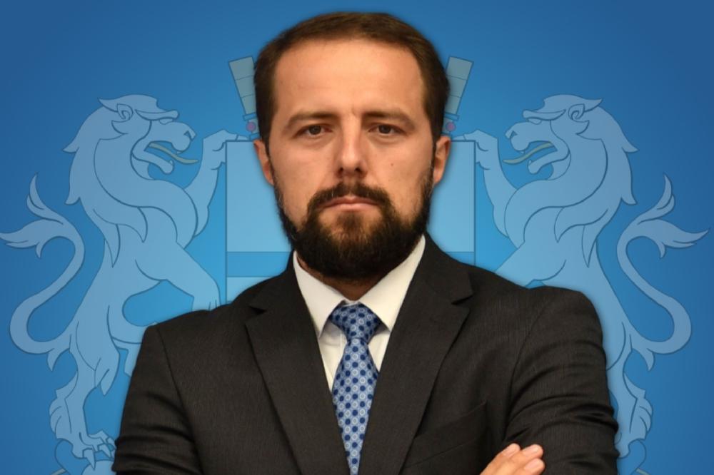 Fotografija uz vijest: Šušić: Dogovor unutar postojeće većine najodgovornije rješenje za Skupštinu Podgorice