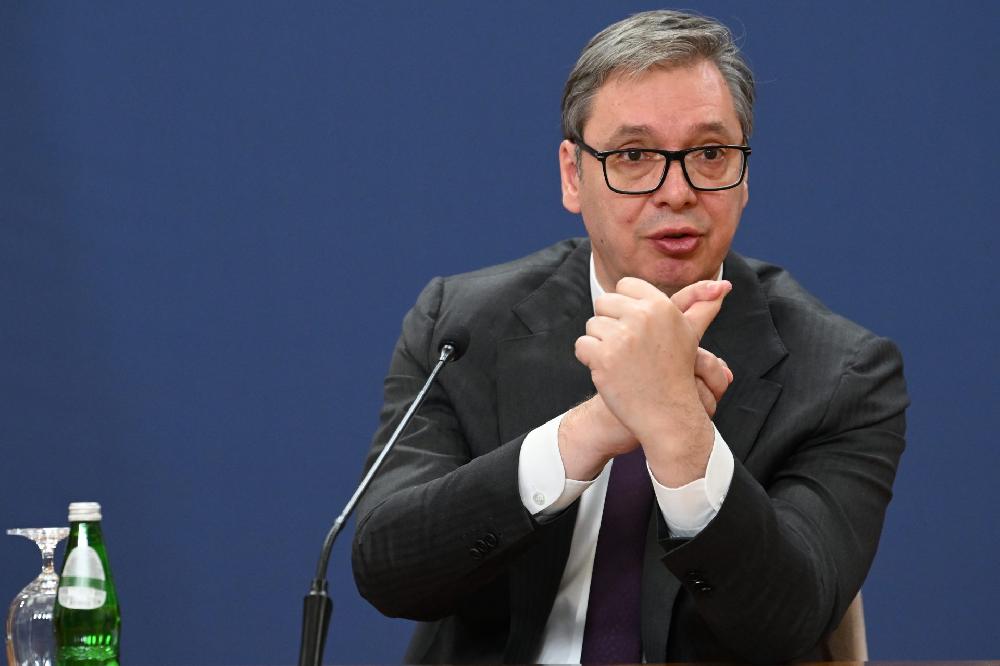 Fotografija uz vijest: Vučić: Idem na samit u Tivat jer je to tražila Fon der Lajen