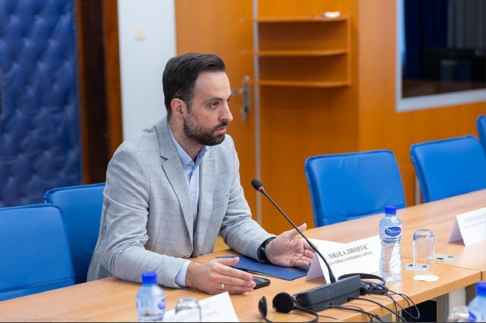 Fotografija uz vijest: Zirojević nakon odgađanja sjednice: Neko ne želi kontrolu ANB-a i bezbjednosnog sektora