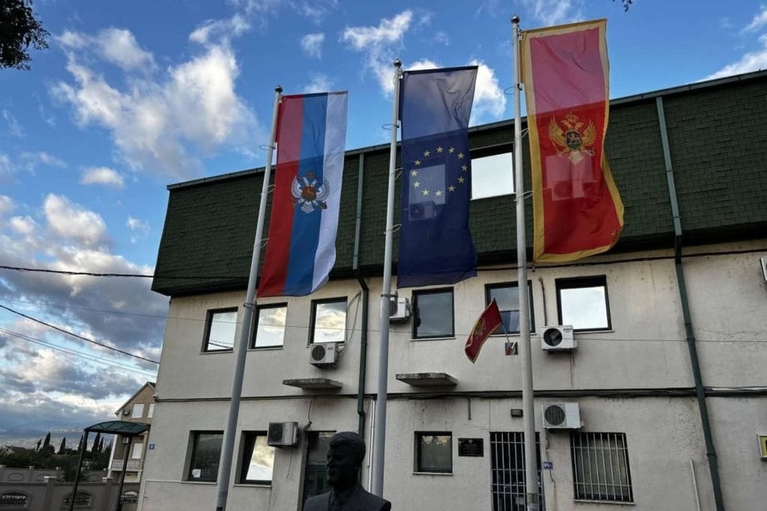 Fotografija uz vijest: Zeta i lokalni politički teatar apsurda u 2026. godini