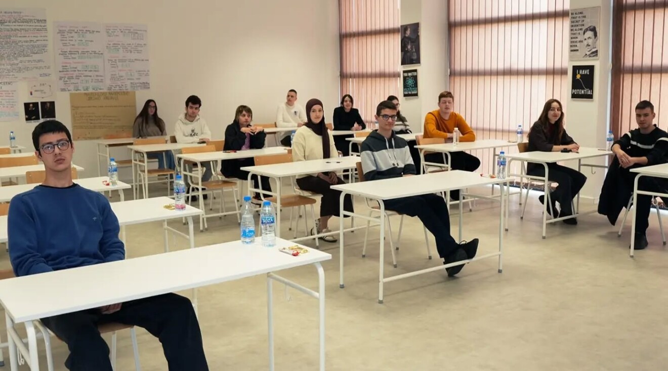 Fotografija uz vijest: Ispitni centar uspješno realizovao prvo online testiranje učenika