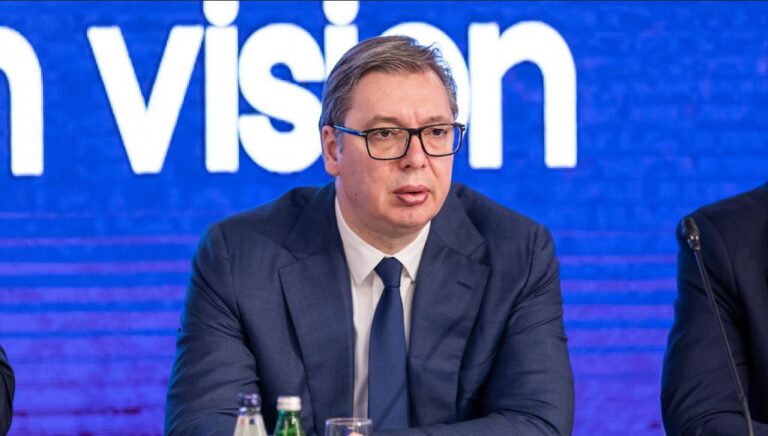 Fotografija uz vijest: Vučić: Još nije pronađeno tijelo osobe koja je nestala poslije pucnjave u restoranu na Senjaku