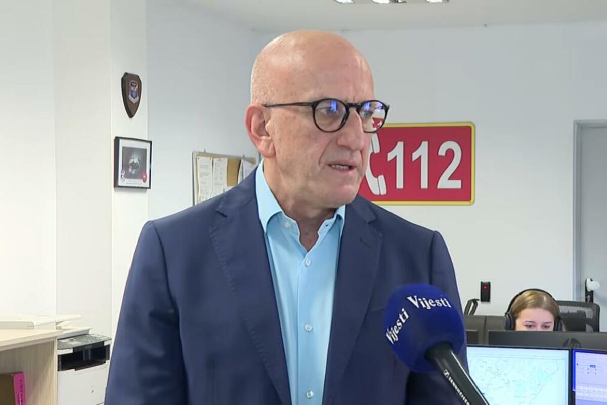 Fotografija uz vijest: Bešović: Situacija na požarištima i dalje zahtjevna, vazduhoplovne snage usmjerene na Ulcinj, Nikšić i Herceg Novi