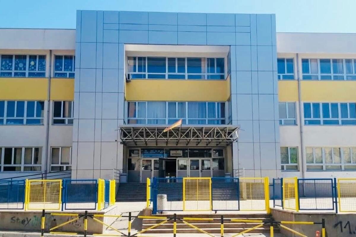 Fotografija uz vijest: Budvi hitno potrebna nova škola za 2.000 učenika, roditelji apeluju na Ministarstvo i Opštinu