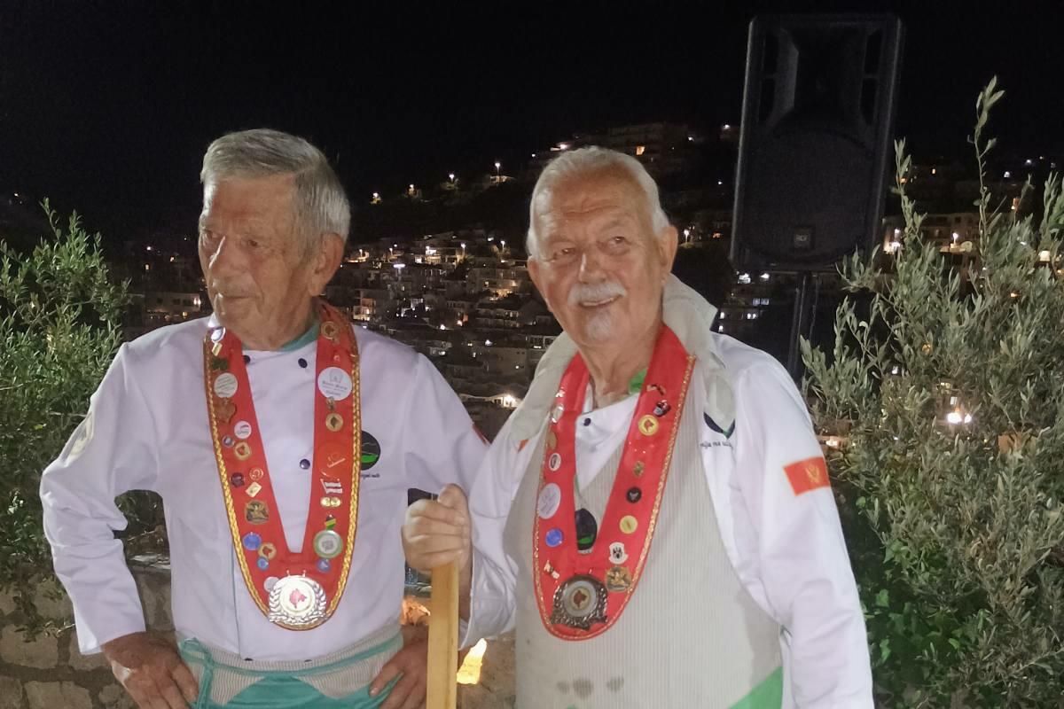 Fotografija uz vijest: Održana tradicionalna manifestacija "Dan bamija" u Starom gradu u Ulcinju
