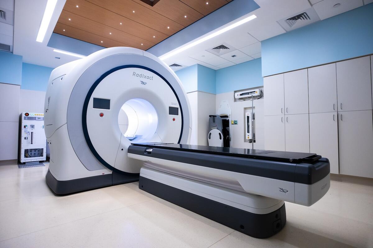 Fotografija uz vijest: Pohvale osoblju, neophodan PET/CT skener: Pacijentkinja P. S., oboljela od kancera, obratila se Ministarstvu zdravlja