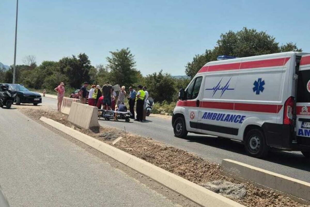 Fotografija uz vijest: Sve po standardu, a udesi česti: Građani imaju niz primjedbi na novi bulevar između Tivta i Jaza