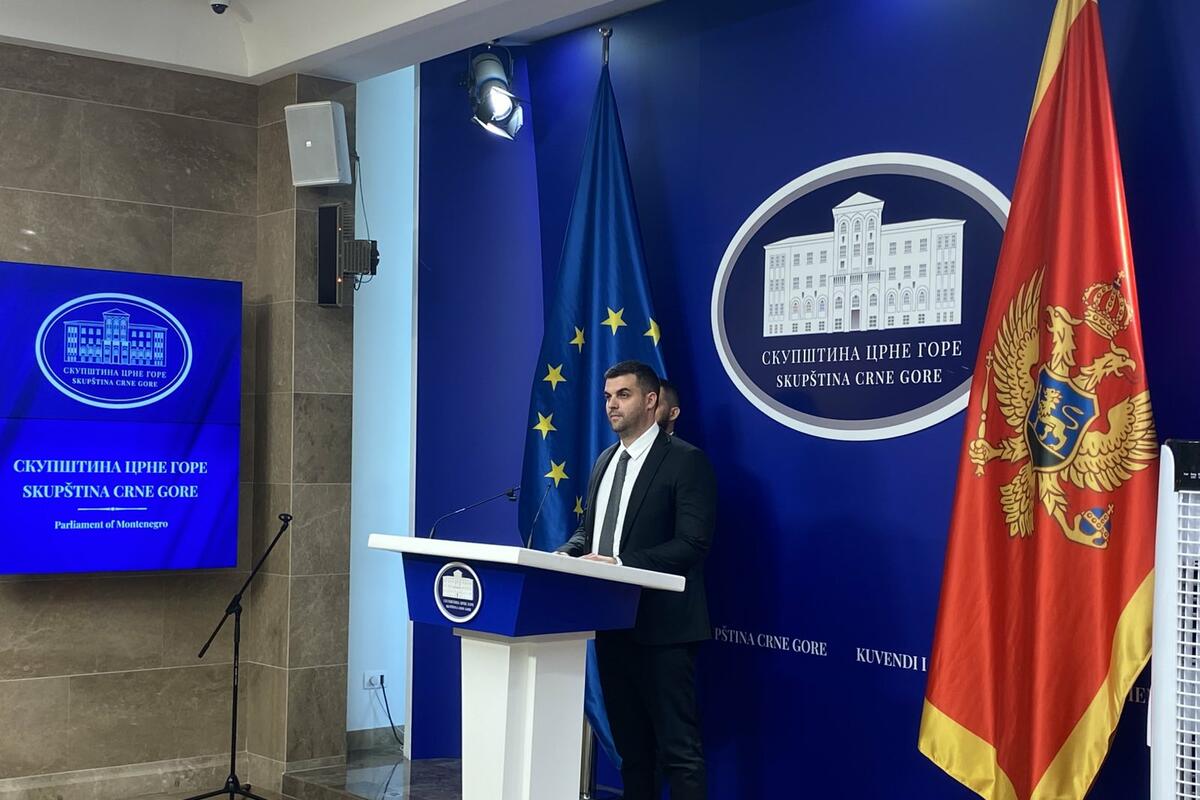 Fotografija uz vijest: Božović: Nedopustivo odgađanje sjednica Anketnog odbora, formiran da otkrije zločine