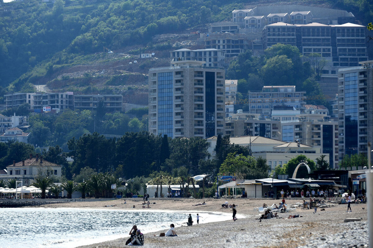 Fotografija uz vijest: Budvanin spasio dječake koji su se davili na Slovenskoj plaži