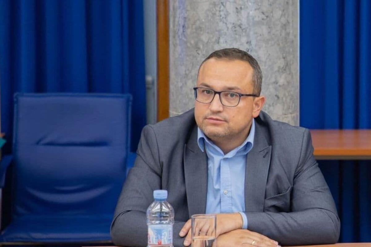 Fotografija uz vijest: Ćeman traži sjednicu odbora o neustavnim odredbama zakona o dodjeli stanova bivšim funkcionerima