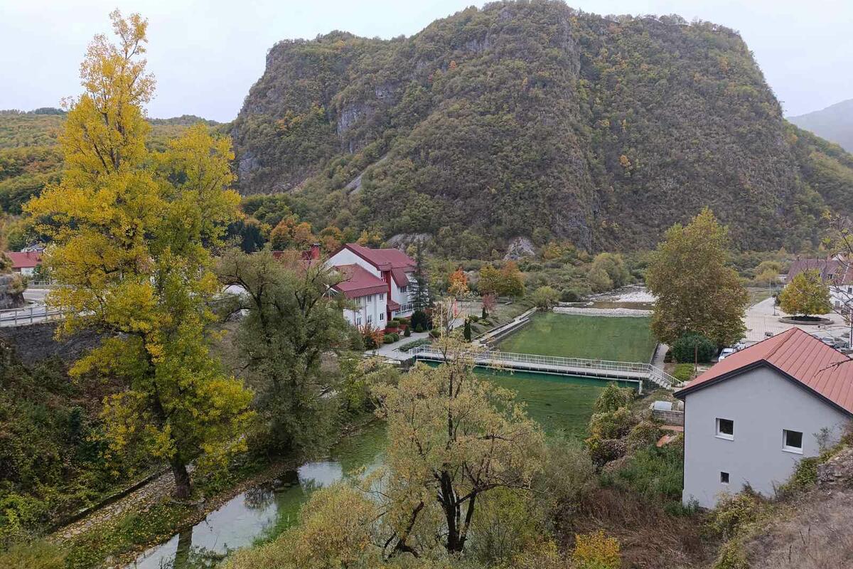 Fotografija uz vijest: Četiri osobe pravosnažno osuđene zbog incidenata na izborima u Šavniku