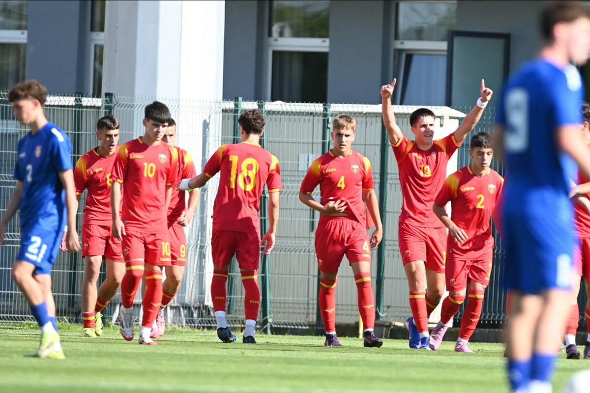 Fotografija uz vijest: Crna Gora savladala Srbiju za trofej na turniru "Miljan Miljanić"