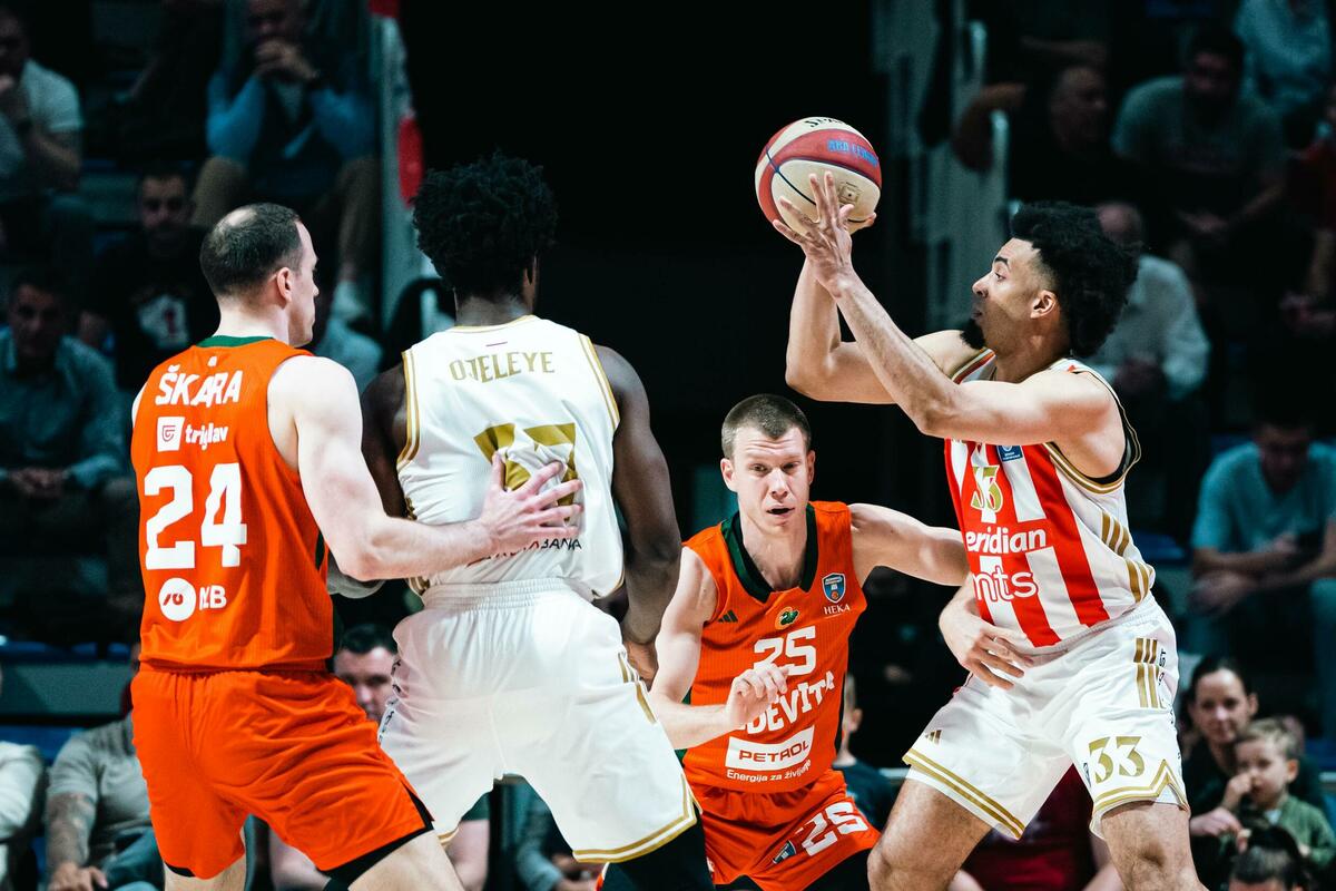 Fotografija uz vijest: Crvena zvezda u polufinalu ABA lige, Cedevita Olimpija poražena u finišu