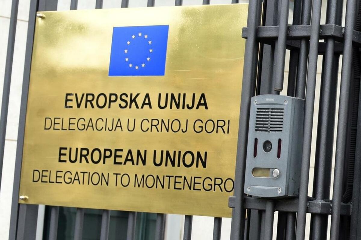 Fotografija uz vijest: Delegacija EU poziva na bez odlaganja završetak izmjena Ustava