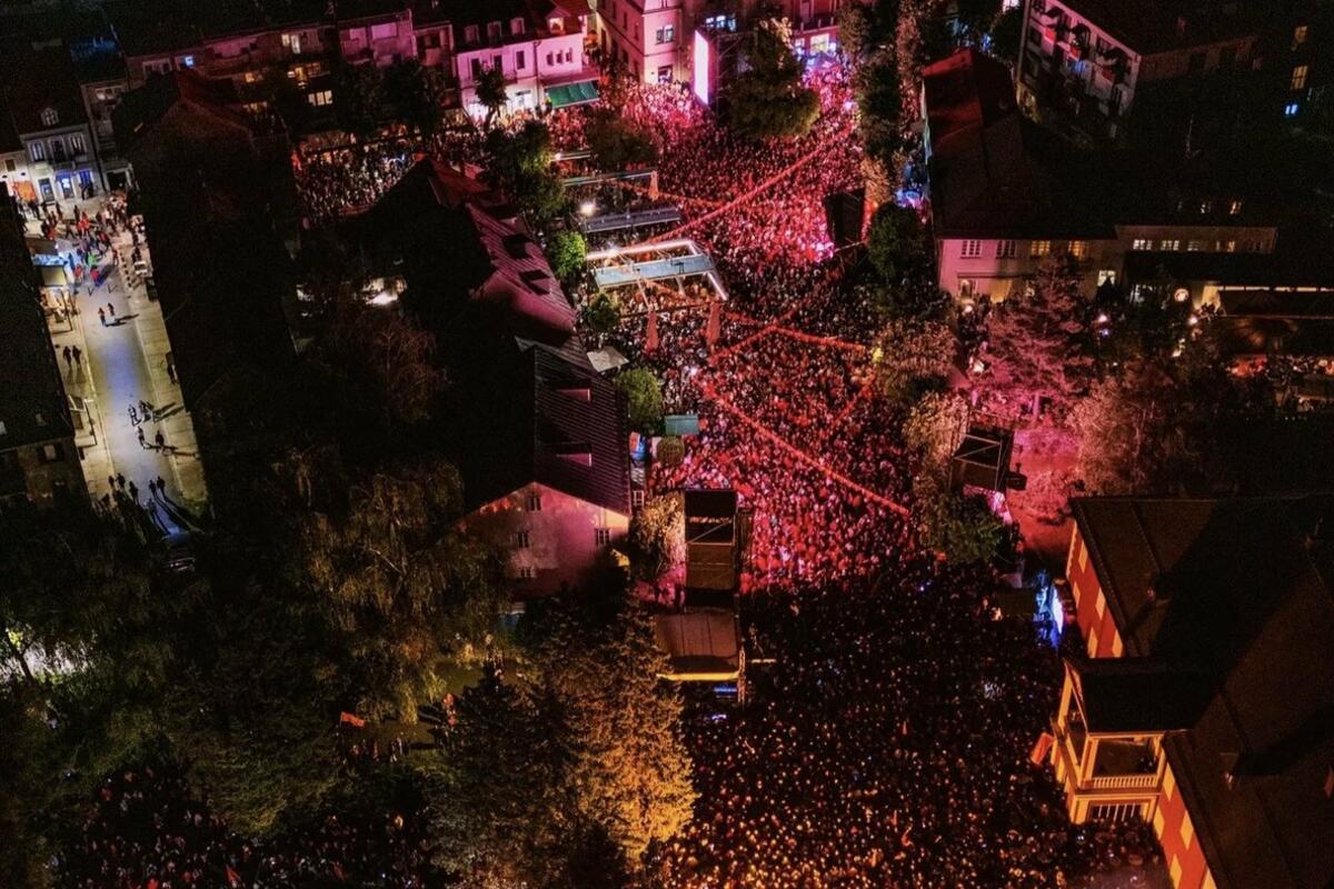Fotografija uz vijest: Đurašković: Na Cetinju 30.000 ljudi slavilo dvije decenije obnove nezavisnosti
