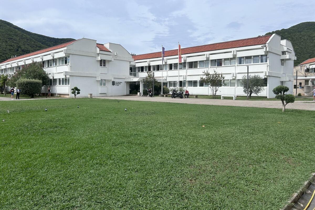 Fotografija uz vijest: Državna komisija ponovo poništila imenovanje Maše Radović za sekretarku u Budvi