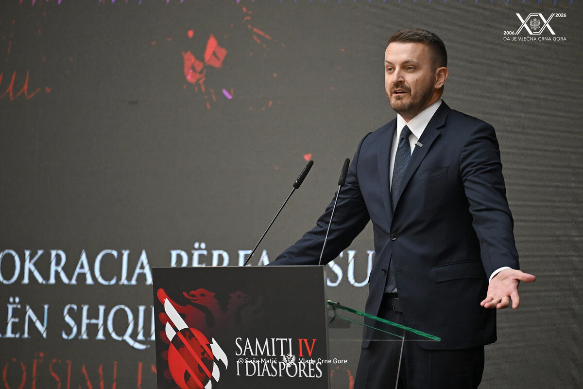 Fotografija uz vijest: Dukaj: Ulcinj nema vremena za kritike, fokus na radu i budućem statusu grada