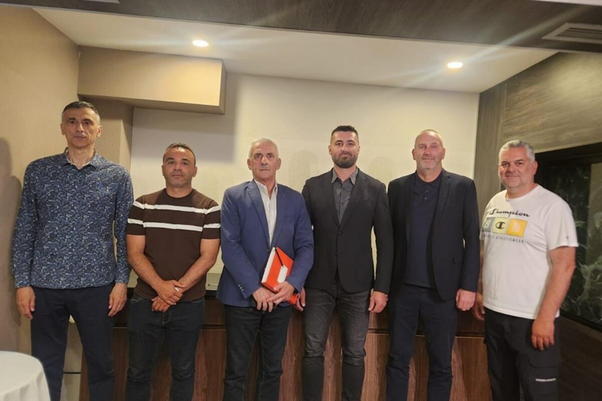 Fotografija uz vijest: Dženan Radončić stekao UEFA Pro licencu