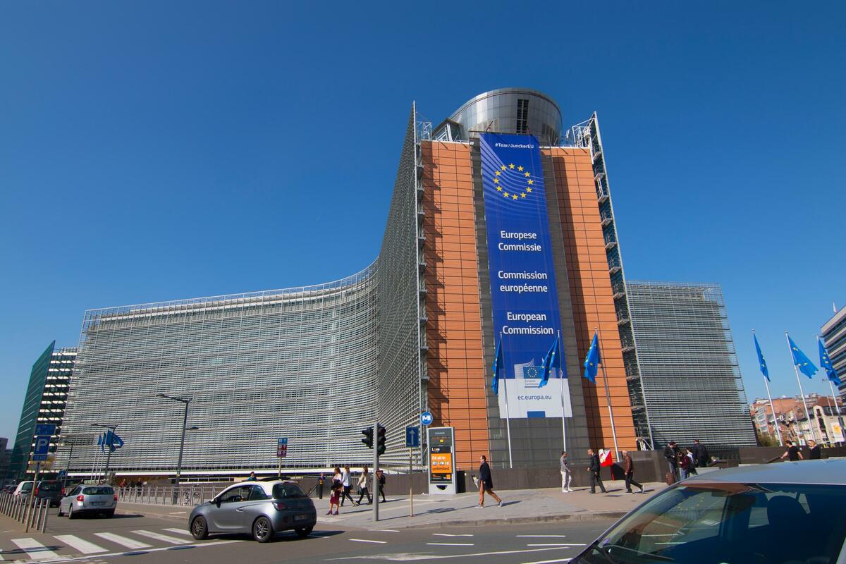 Fotografija uz vijest: EK: Neprihvatljivo miješanje u proces pristupanja Crne Gore EU