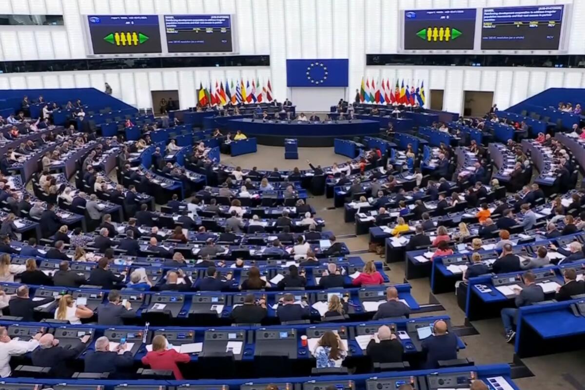 Fotografija uz vijest: Evropski parlament odobrio trgovinski sporazum SAD i EU, odluka Savjeta uskoro