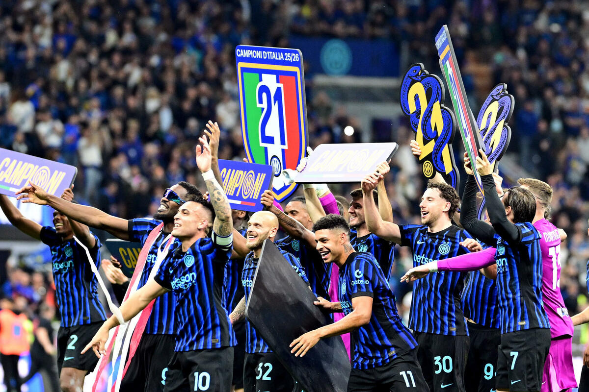 Fotografija uz vijest: Federiko Dimarko MVP Serije A, Inter osvojio duplu krunu
