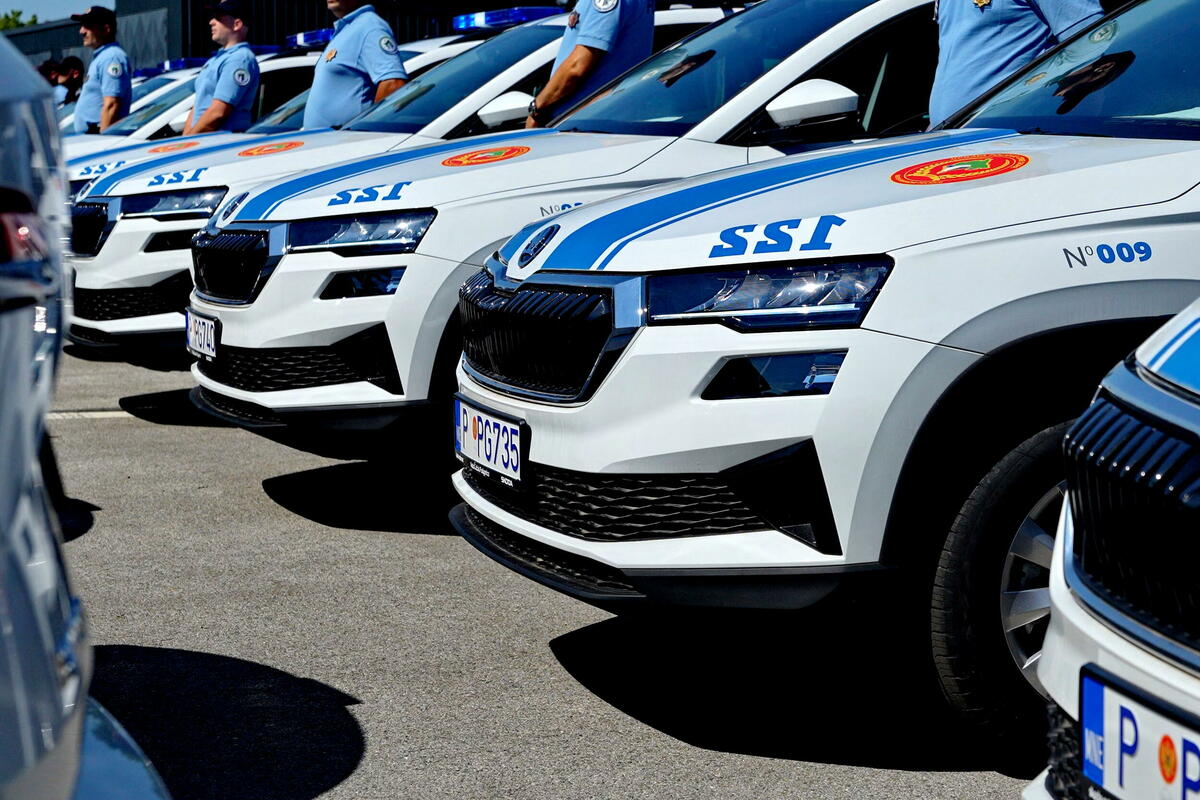 Fotografija uz vijest: Granična policija dobila 23 nova službena vozila za jačanje kapaciteta