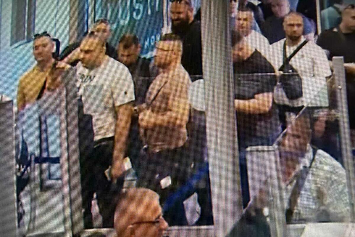 Fotografija uz vijest: Incident uoči samita EU-Zapadni Balkan: Grupa muškaraca vraćena iz Crne Gore zbog prijetnje bezbjednosti