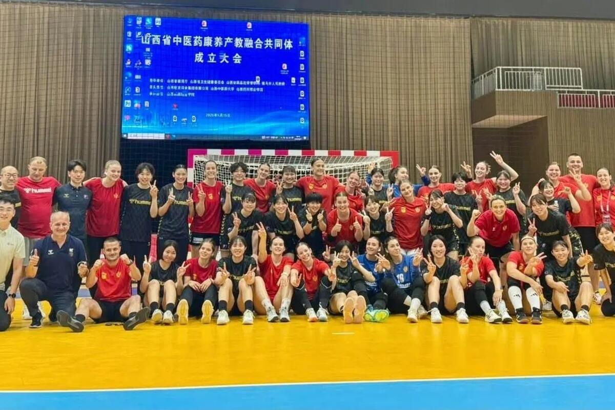Fotografija uz vijest: Juniorke Crne Gore savladale Japan u prijateljskom meču
