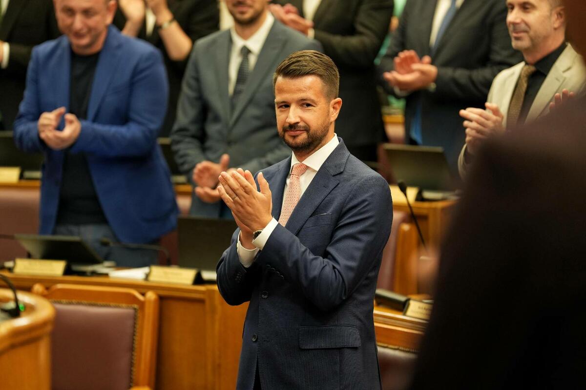Fotografija uz vijest: Kabinet Milatovića: Odluka Ustavnog suda o sporazumu sa UAE važan korak ka provjeri ustavnopravnih pitanja