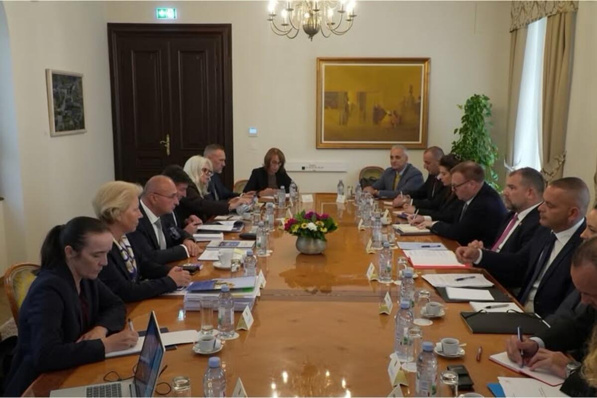 Fotografija uz vijest: Krapović i Grlić Radman o školskom brodu Jadran i sukcesiji vojne imovine
