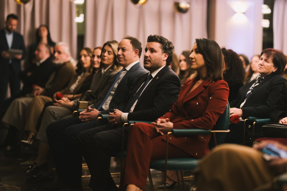 Fotografija uz vijest: Kurmemović poziva na hitnu reakciju institucija zbog femicida u Ulcinju