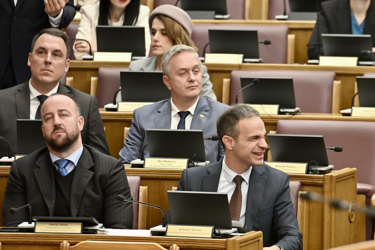Fotografija uz vijest: Mersudin Dautović izabran za člana Sudskog savjeta, opozicija napustila salu prije glasanja za Hajdukovića i Pejović