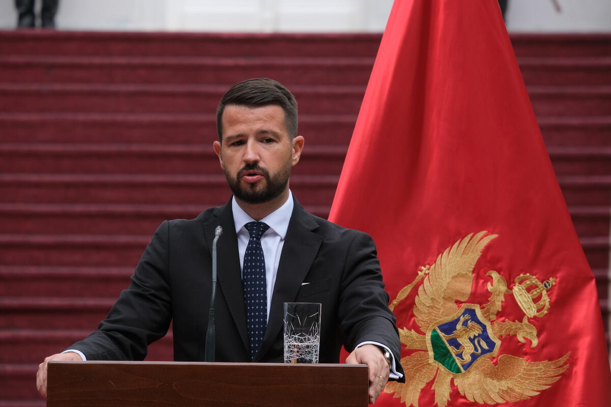 Fotografija uz vijest: Milatović predložio uspostavljanje obavezujućeg državnog mehanizma za borbu protiv vršnjačkog nasilja