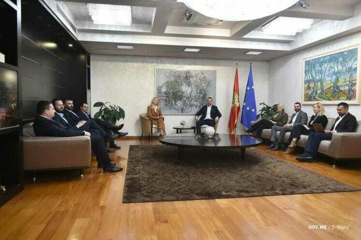 Fotografija uz vijest: Milionski udar na lokalne budžete: Zajednica opština za tri zakona predlaže ocjenu ustavnosti