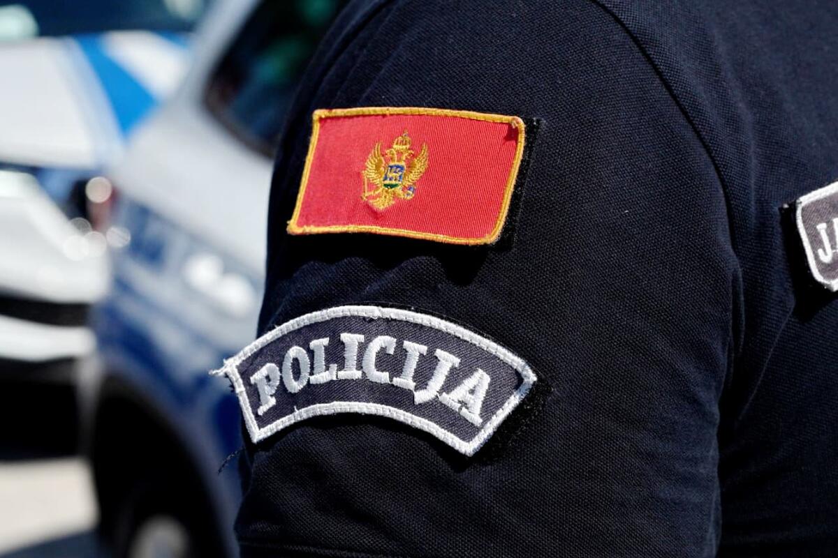 Fotografija uz vijest: Na Cetinju uhapšen J.M.B. koji se potražuje iz Njemačke