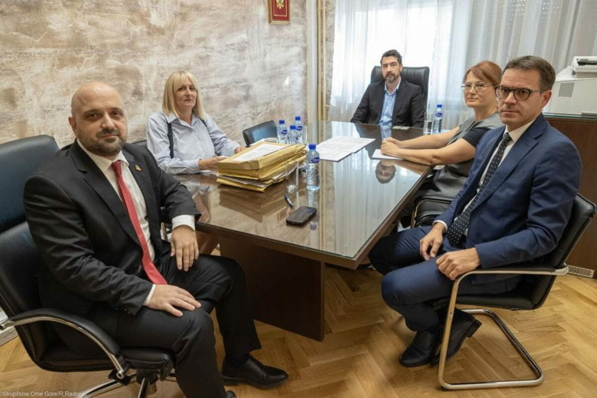 Fotografija uz vijest: Na konkurs za predsjednika i članove CIK-a prijavilo se 13 kandidata