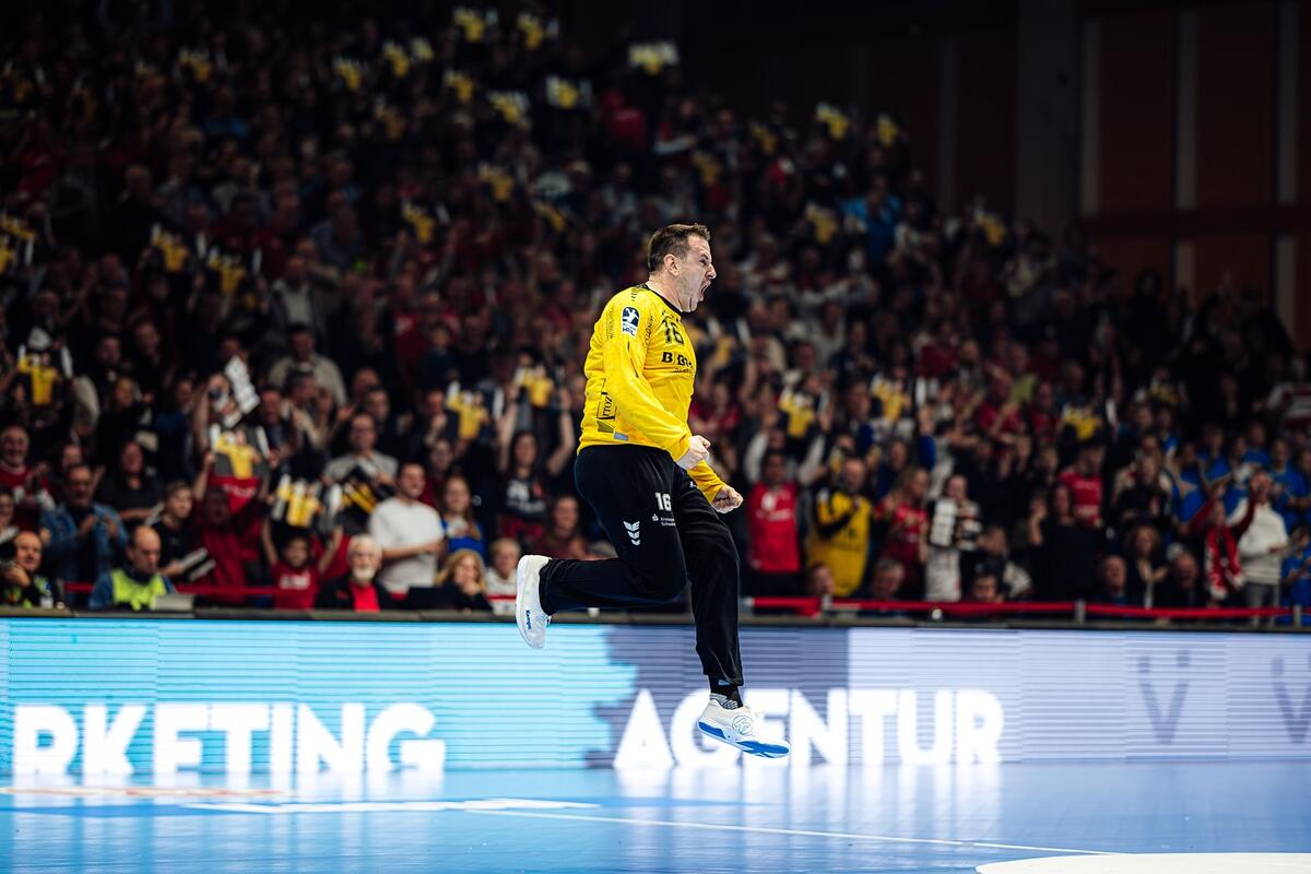 Fotografija uz vijest: Nebojša Simić MVP F4 EHF Evropske lige, Melzungen do prvog trofeja