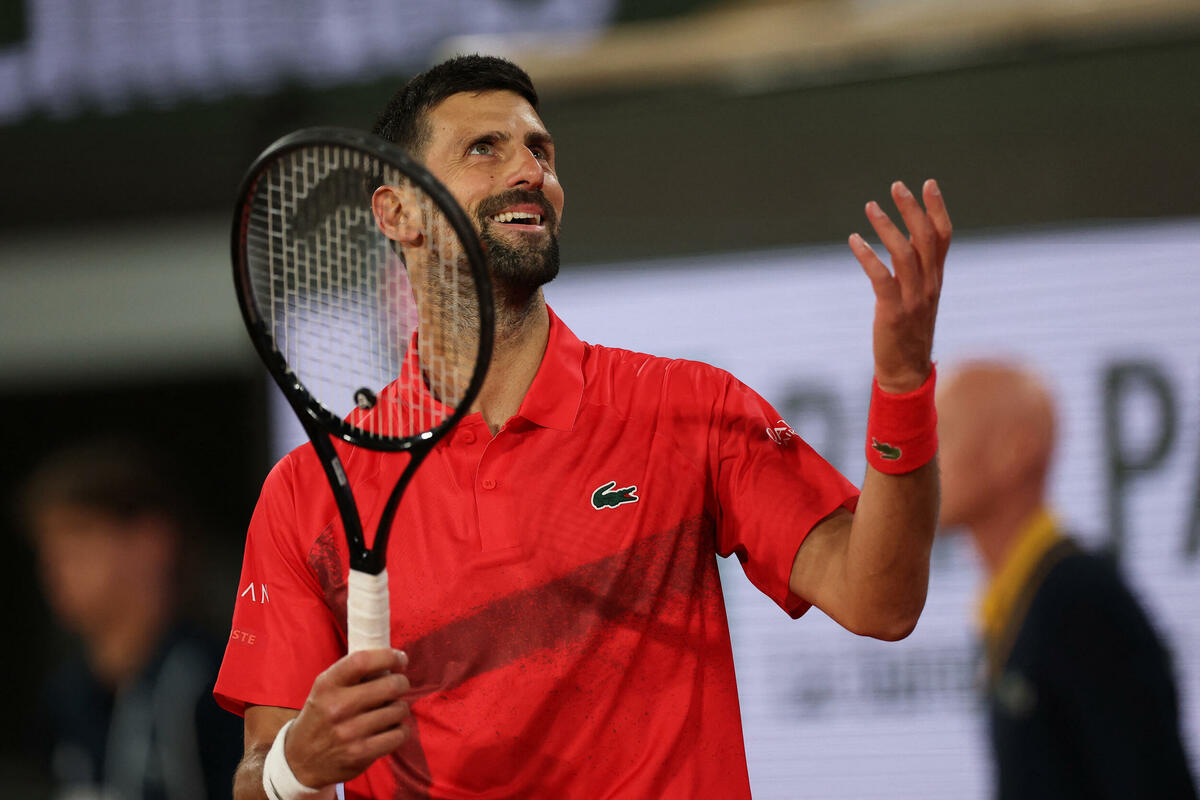Fotografija uz vijest: Novak Đoković danas puni 39 godina i kreće u pohod na četvrtu titulu Rolan Garosa